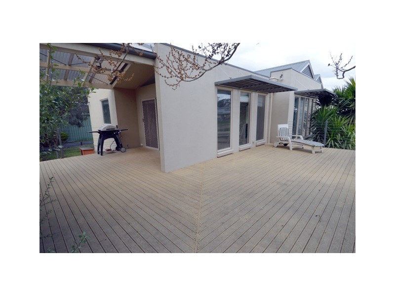 61 Pakenham Street, Echuca VIC 3564