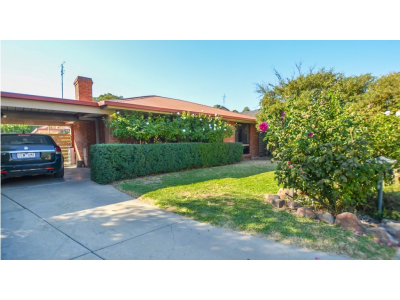 53 Rutley Crescent, Echuca VIC 3564