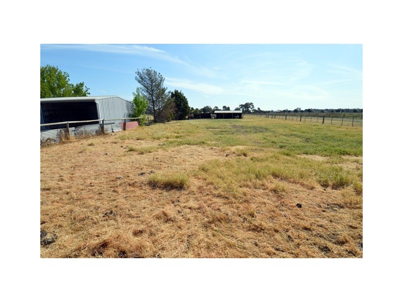178 Simmie Road, Echuca VIC 3564