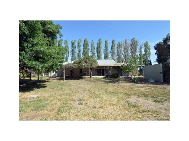 178 Simmie Road, Echuca VIC 3564