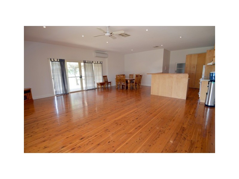 178 Simmie Road, Echuca Village VIC 3564