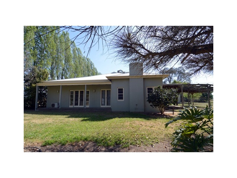 178 Simmie Road, Echuca Village VIC 3564