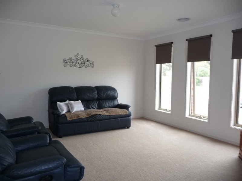 1 Dumfries Crt, Moama NSW 2731