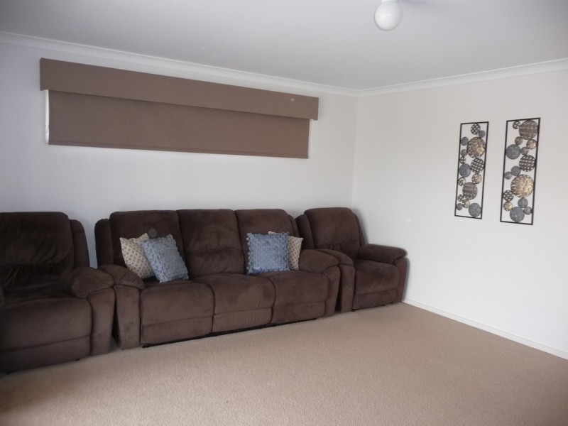 1 Dumfries Crt, Moama NSW 2731