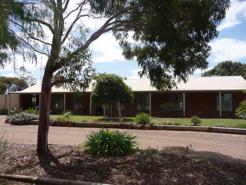 78 Echuca-Mitiamo Rd, Echuca VIC 3564