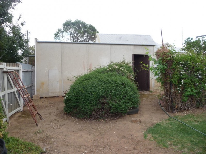 28 EYRE STREET, Echuca VIC 3564