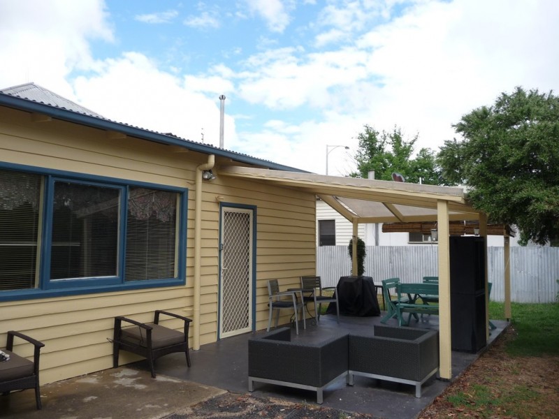 140 Pakenham Street, Echuca VIC 3564