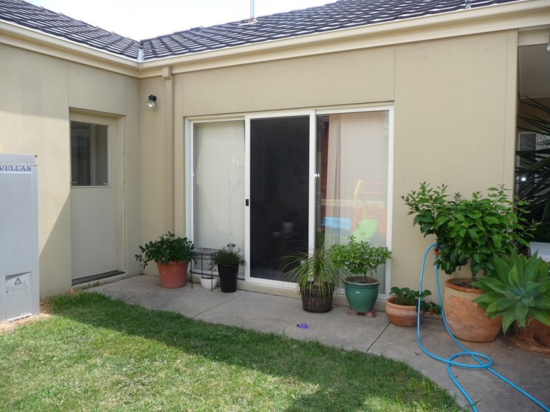 1/4B Warden St, Moama NSW 2731