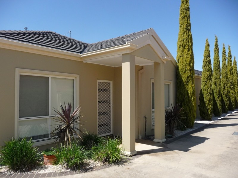 2/4B Warden Street, Moama NSW 2731