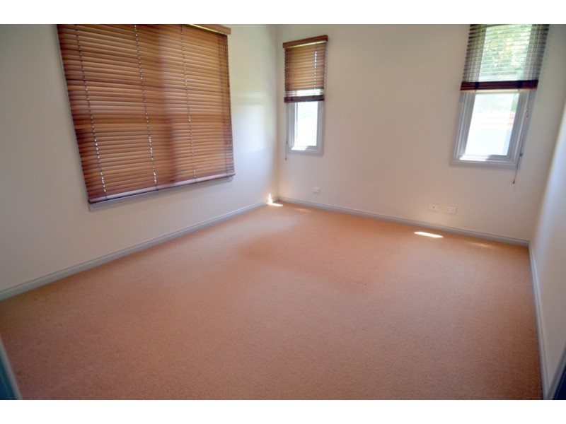 8 Dickson Street, Echuca VIC 3564