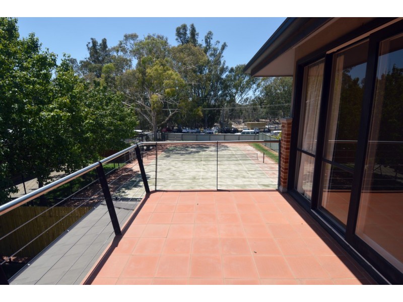 8 Dickson Street, Echuca VIC 3564