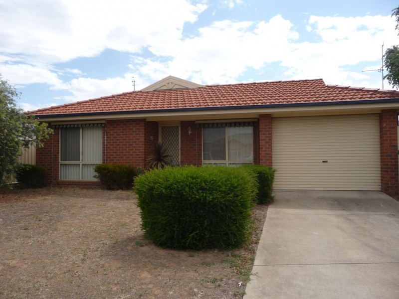 2 Bennett Court, Echuca VIC 3564