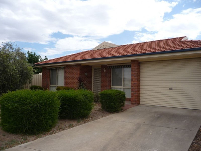 2 Bennett Court, Echuca VIC 3564