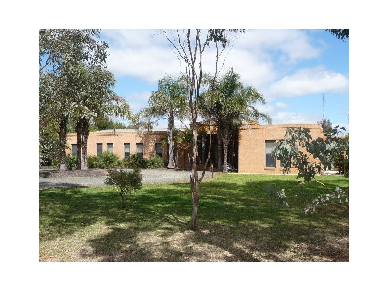 9 Pambula Court, Echuca VIC 3564