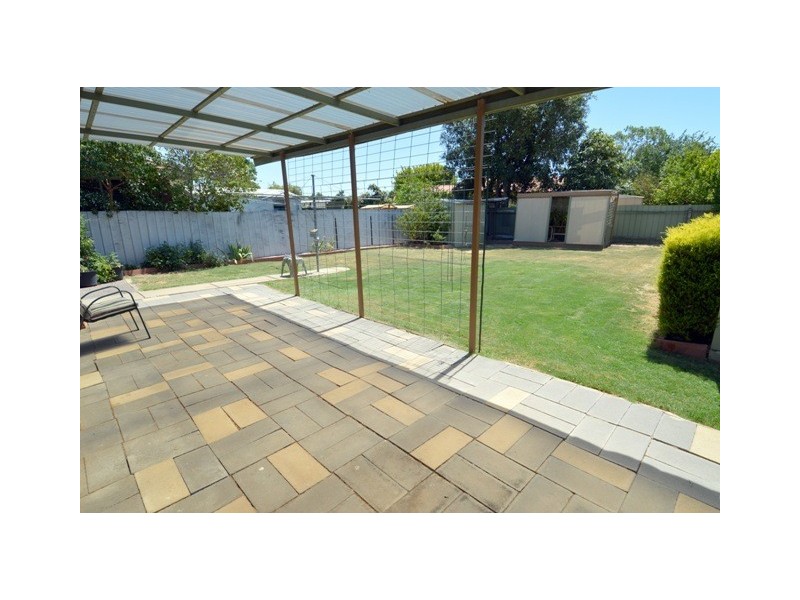 49 Rutley Crescent, Echuca VIC 3564