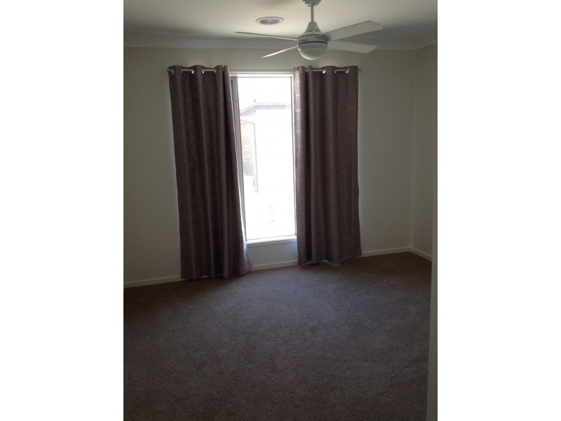 3 54 BRIDLINGTON AVENUE, Echuca VIC 3564