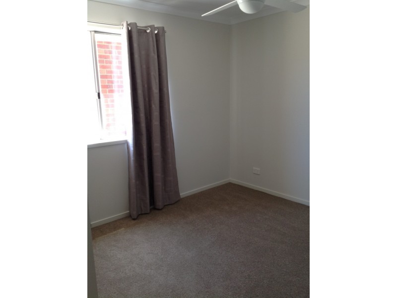 3 54 BRIDLINGTON AVENUE, Echuca VIC 3564