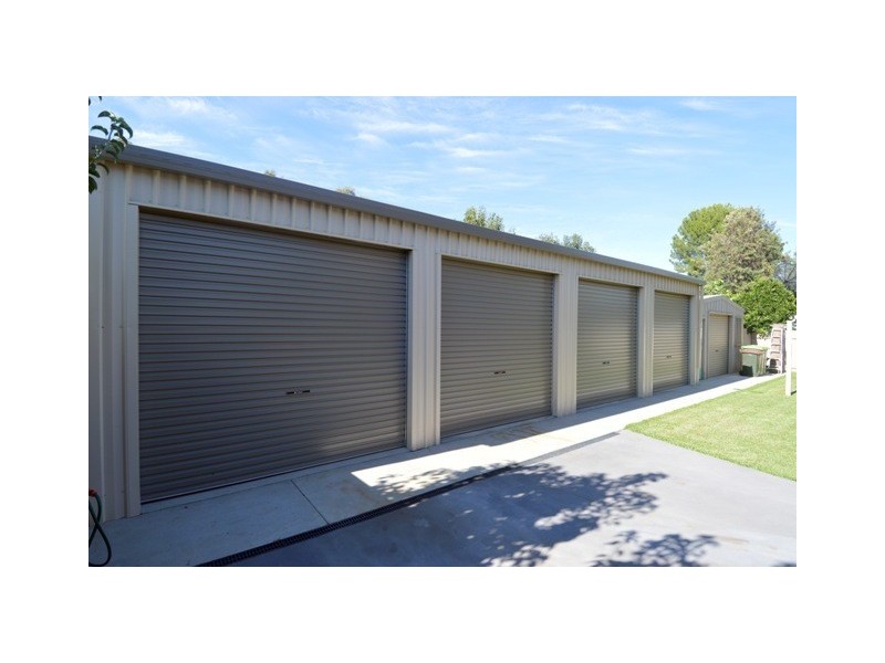 69 Pakenham Street, Echuca VIC 3564