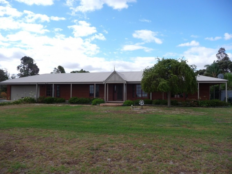 1106 Mount Terrick Rd, Echuca VIC 3564