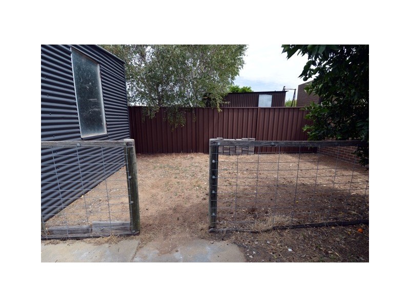 16 Civic Avenue, Echuca VIC 3564