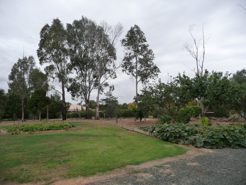 5 Charters Drive, Moama NSW 2731