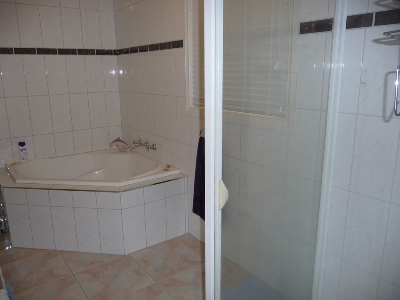 5 Charters Drive, Moama NSW 2731