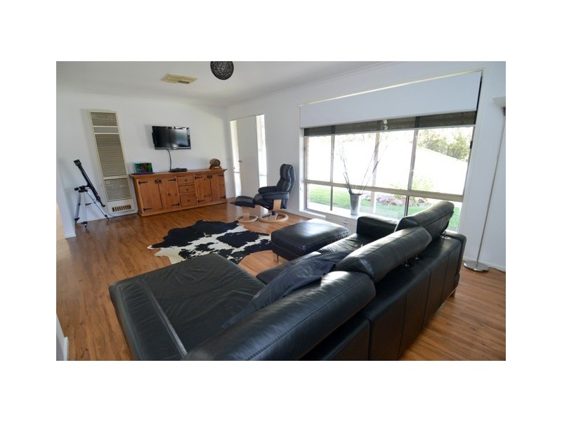 14 McLaren Drive, Moama NSW 2731