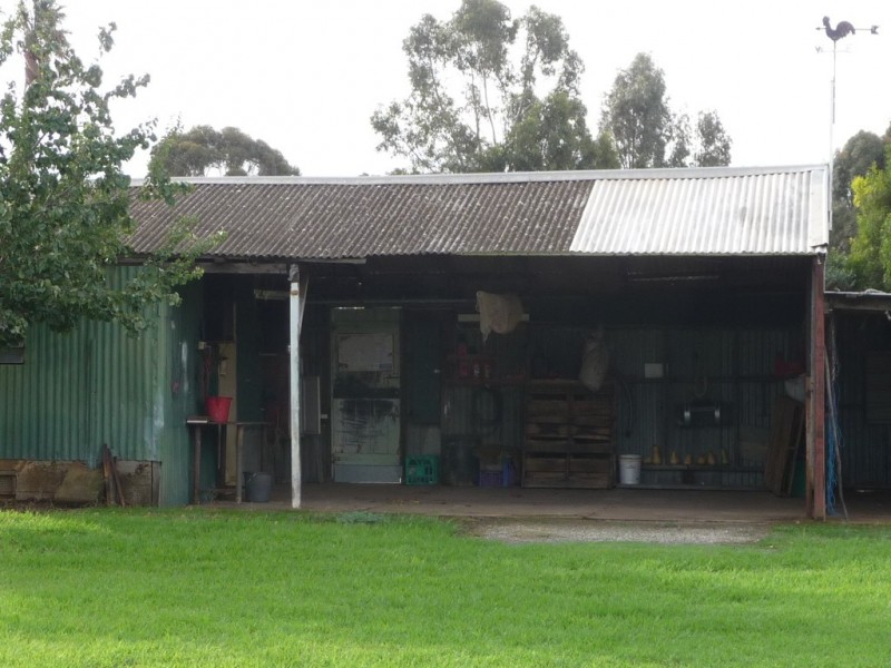 727 Bamawm Hall Road, Bamawm VIC 3561