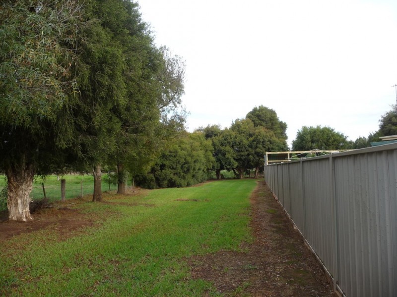 727 Bamawm Hall Road, Bamawm VIC 3561