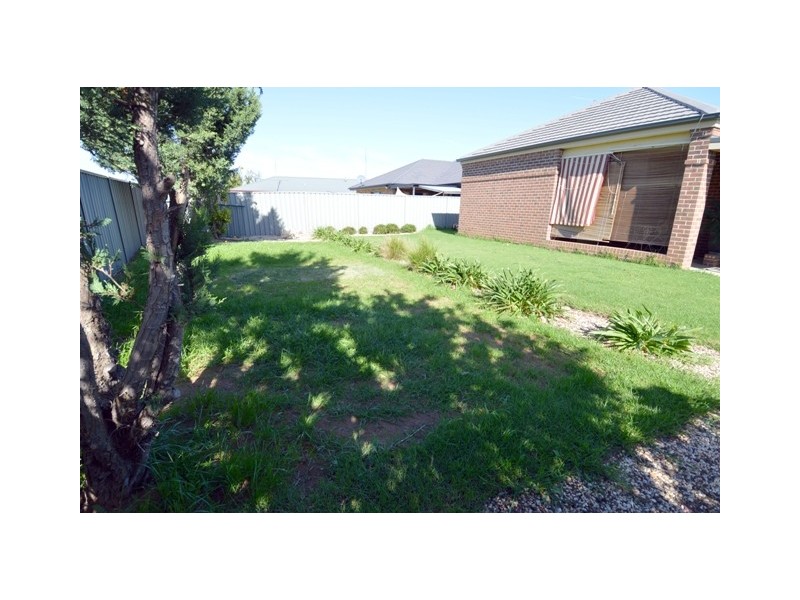 14 Victoria Place, Echuca VIC 3564
