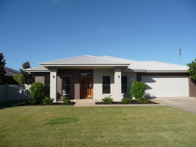 81 Shetland Drive, Moama NSW 2731