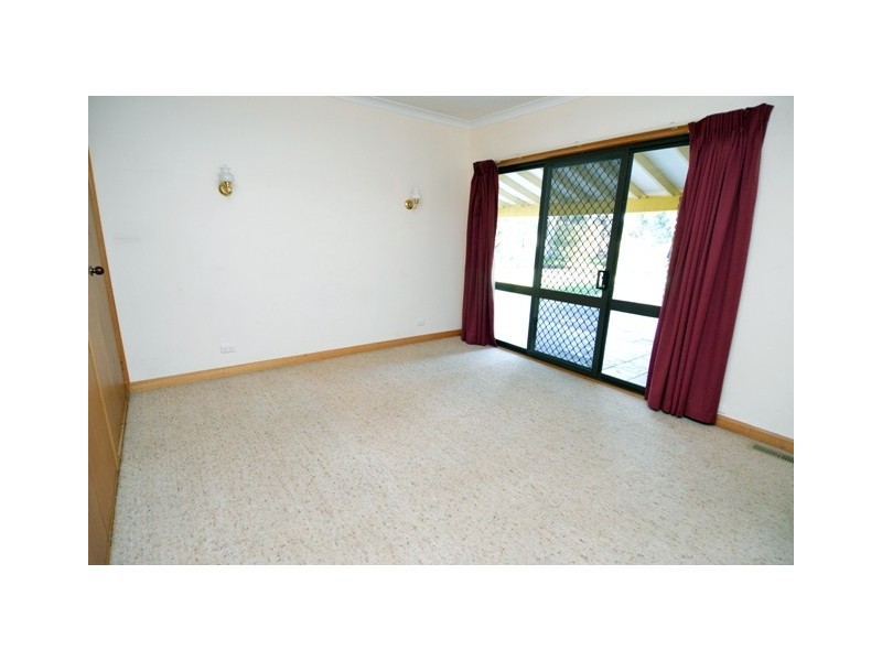 8652 Northern Hwy, Echuca VIC 3564