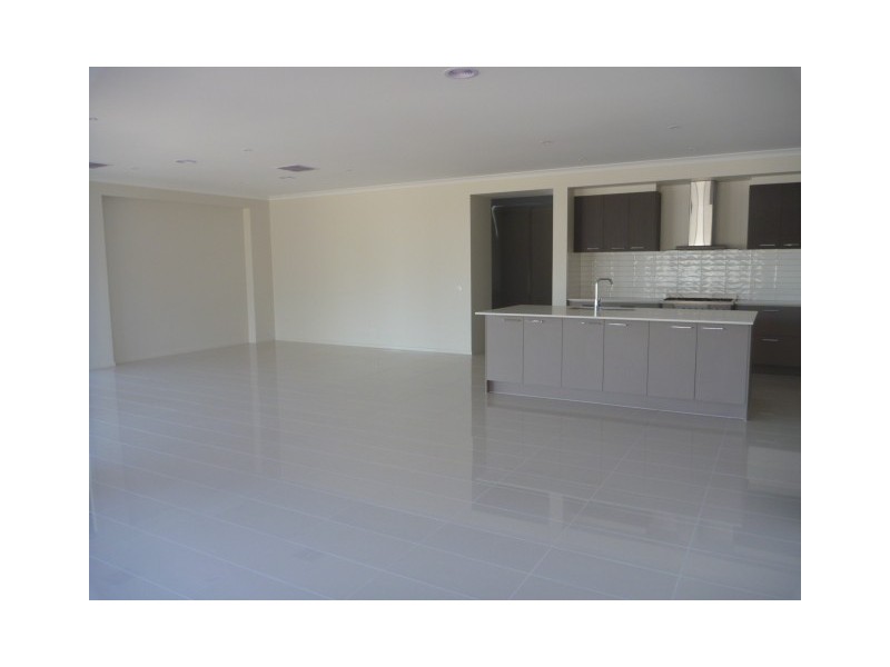 16 Forfar Drive MOAMA   via, Echuca VIC 3564