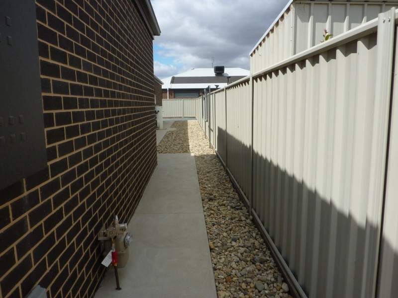 16 Forfar Drive MOAMA   via, Echuca VIC 3564