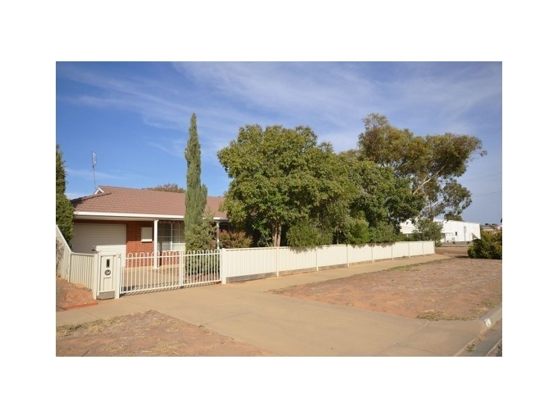 2 BOWEN STREET, Echuca VIC 3564