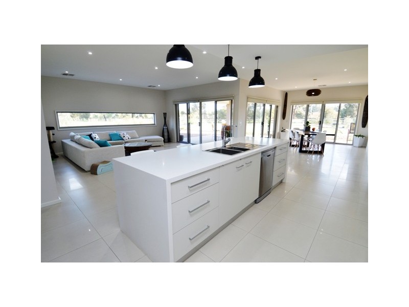 4 Pinot Court, Moama NSW 2731