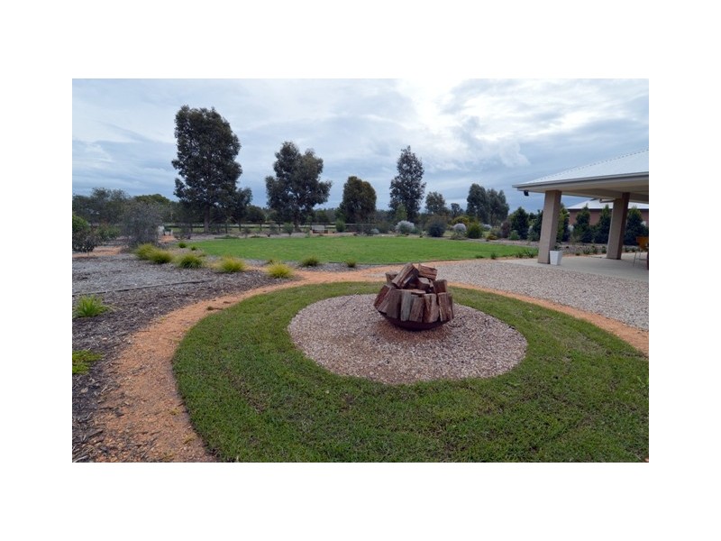4 Pinot Court, Moama NSW 2731