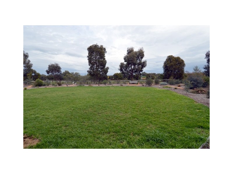 4 Pinot Court, Moama NSW 2731