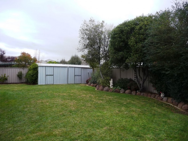 3 Counaut Place, Echuca VIC 3564