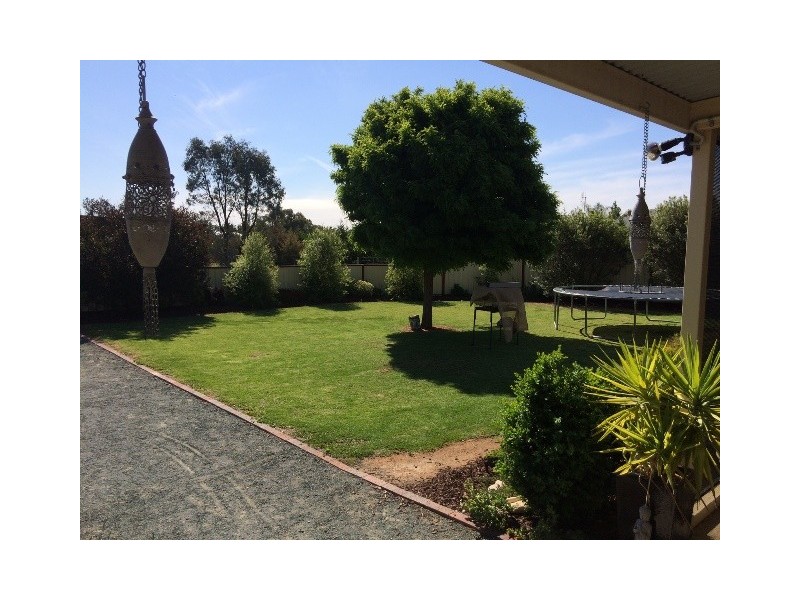 274 Cohen Street, Rochester VIC 3561