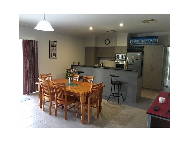 274 Cohen Street, Rochester VIC 3561