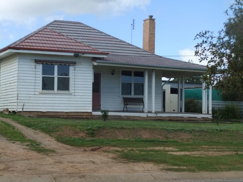 22 Butcher Street, St Arnaud VIC 3478