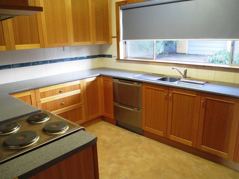 70 Bayley St, Alexandra VIC 3714