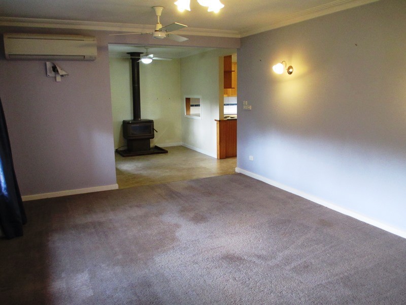 70 Bayley St, Alexandra VIC 3714