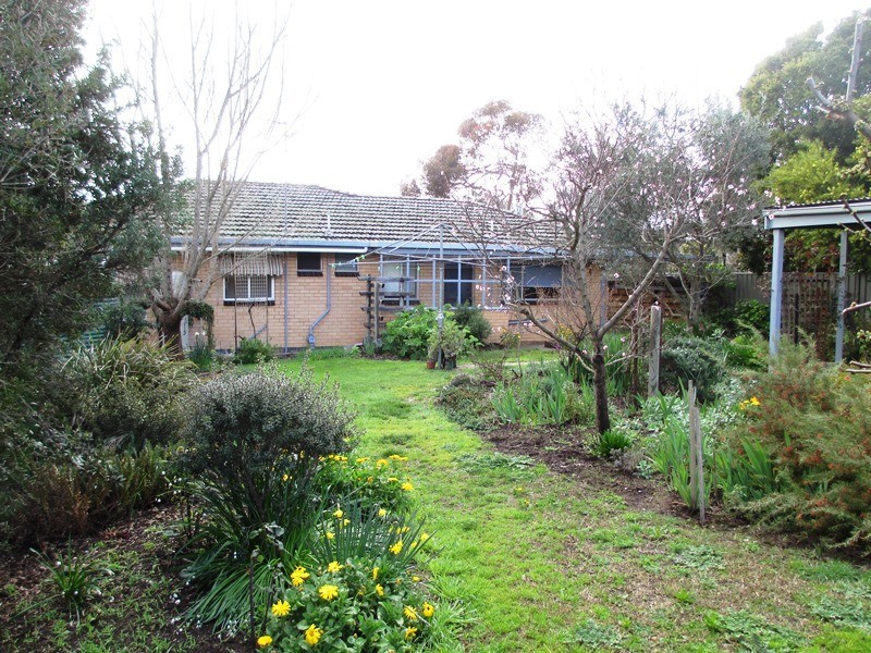 70 Bayley St, Alexandra VIC 3714