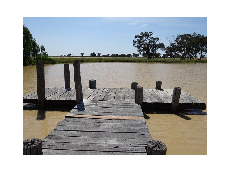 2889 Perricoota Road, Moama NSW 2731