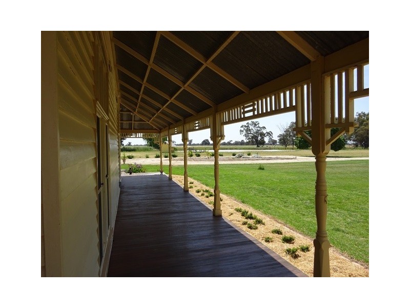 2889 Perricoota Road, Moama NSW 2731