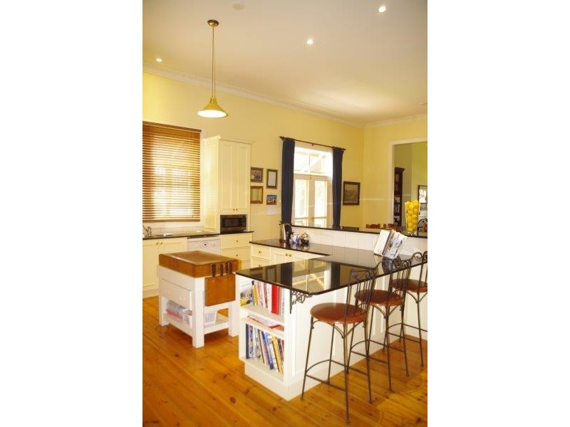 2889 Perricoota Road, Moama NSW 2731