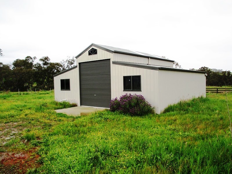 122 Parsons Road, Alexandra VIC 3714