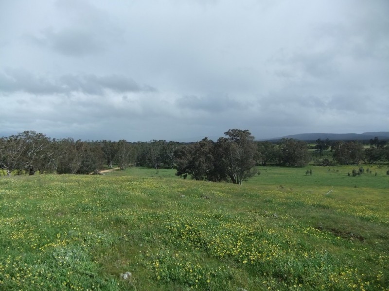 0 St Arnaud – Maryborough Road, Moyreisk VIC 3477